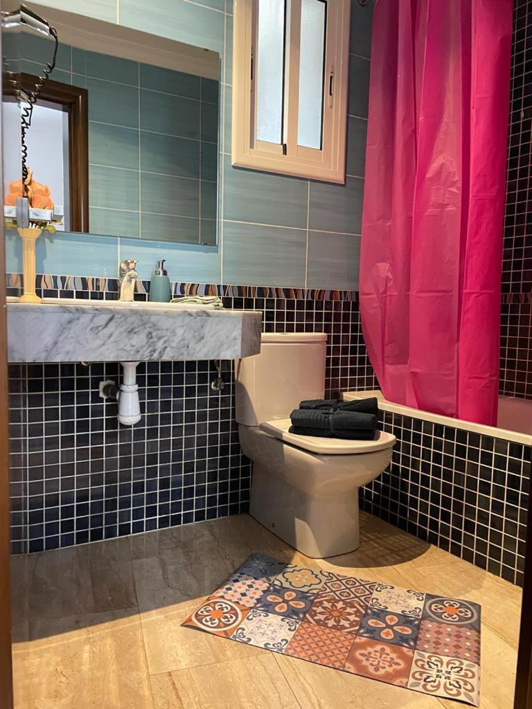 By La Rambla Rooms Barcelona Zewnętrze zdjęcie