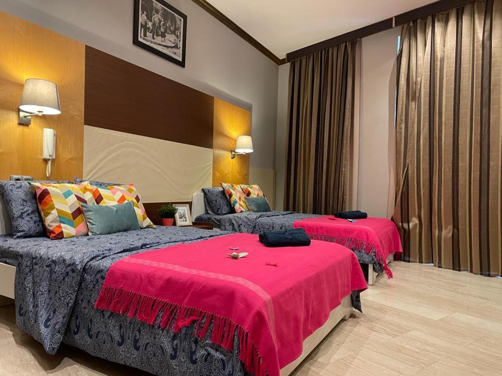 By La Rambla Rooms Barcelona Zewnętrze zdjęcie