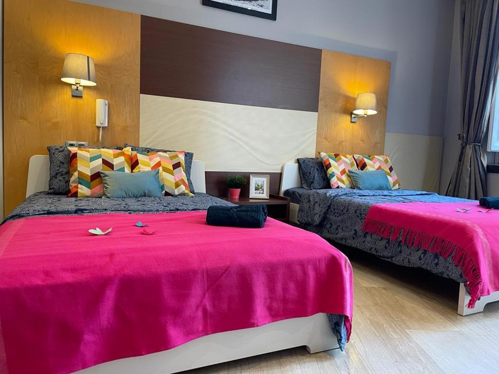 By La Rambla Rooms Barcelona Zewnętrze zdjęcie